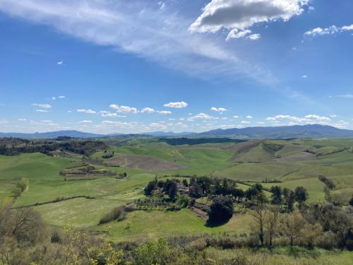  Dream House in Terricciola with unic country view and terrace WiFi AC in Terricciola