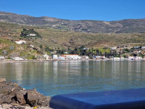 Karaoulanis rooms, Andros (zdjęcie 11)