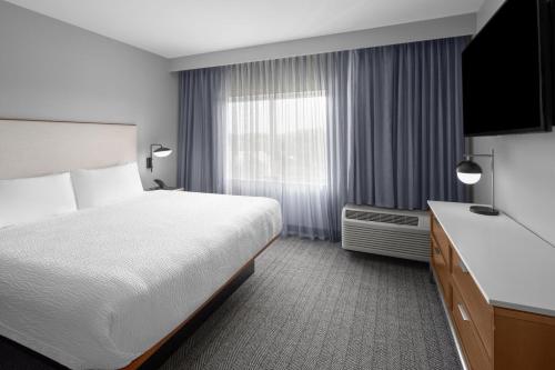 Courtyard by Marriott Tampa Oldsmar