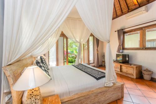 One-Bedroom Villa image 10