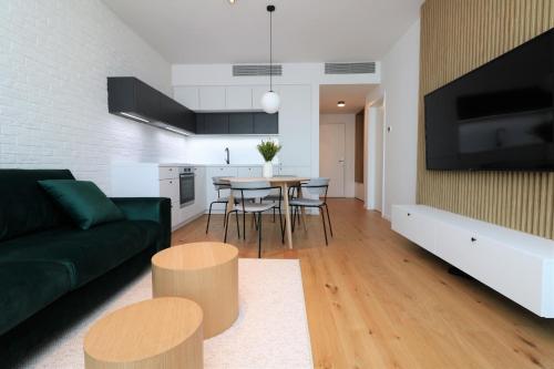 Sky Park new 1-bedroom apartment, Братислава