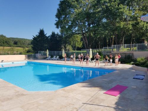 Výhled, Camping les Tourterelles Chalets et mobilhomes in Hautefort