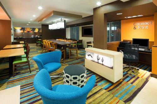 Fairfield Inn & Suites by Marriott San Antonio Airport/North Star Mall