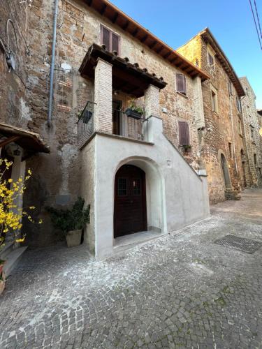  La Rocchetta in 1015 Sutri