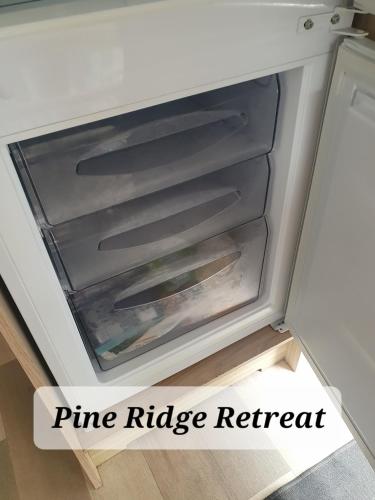 Pine Ridge Retreat With FREE GOLF and Air Conditioning