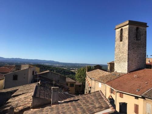 Maison de village avec vue - Accommodation - Éguilles