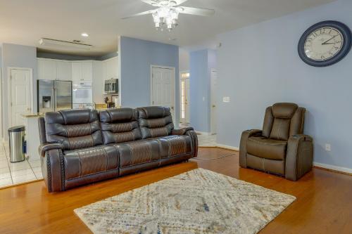 Quaint Fayetteville Vacation Rental with Lake Access in Fayetteville, USA