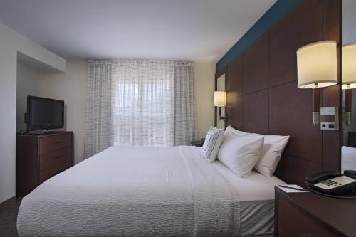 Residence Inn Bryan College Station - image 10