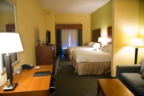 Holiday Inn Express Hotel & Suites Atlanta East - Lithonia