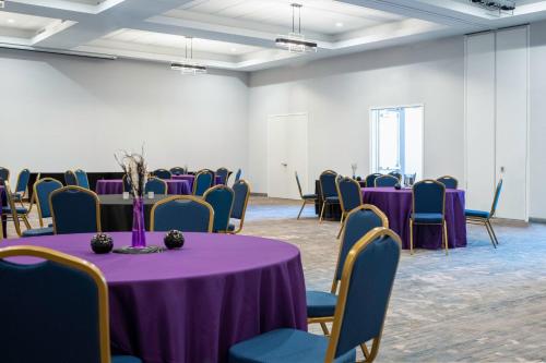 SpringHill Suites by Marriott Chester - image 9