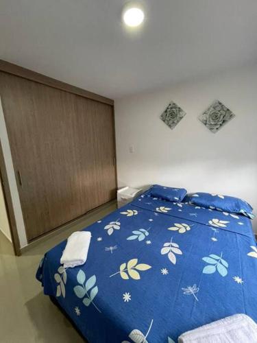 Hermoso Apartamento, piso 3 Cañaverales.