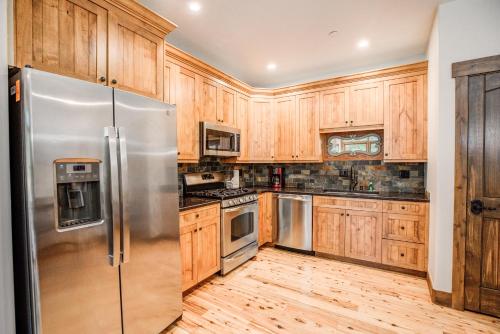 Boulevard Bend Condo - Stroll To Main St, Ski Shuttle in Frisco, USA