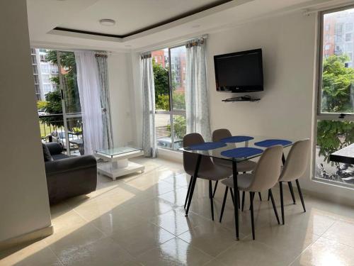 Hermoso Apartamento, piso 2 Valle del Lili.