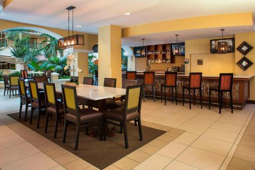 Four Points by Sheraton Suites Tampa Airport Westshore