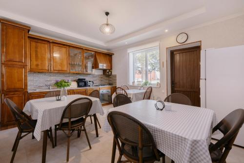 Marcos Hotel in Alexeevka Selo