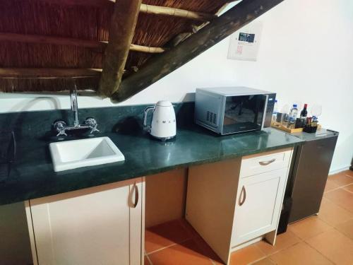 Lipizzaner Lodge - Kyalami Midrand - image 5
