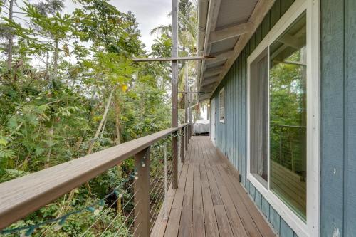 Breezy Kailua-Kona Bungalow with Lanai and Ocean View! - image 12