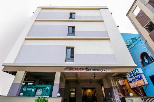 Super OYO Hotel SSG Residency