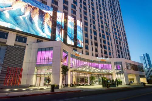 Residence Inn by Marriott Los Angeles L.A. LIVE