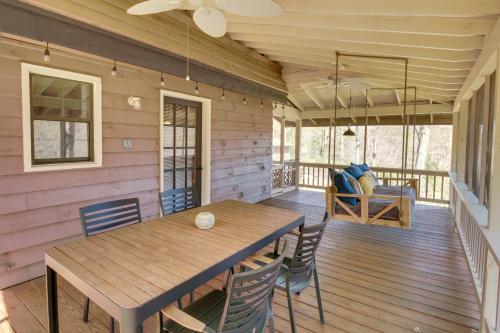 Rustic Ellijay Cabin with Fire Pit and Mtn Views!