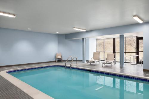 Holiday Inn Express East Greenbush - Albany Skyline By IHG - 수영장