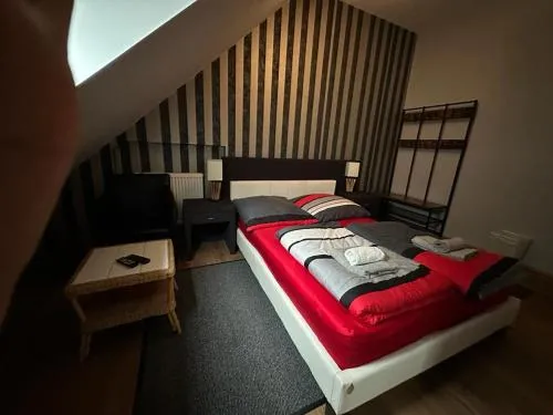 Adam's Hostel - Self Check-In & Only Private Rooms in Düsseldorf, Deutschland