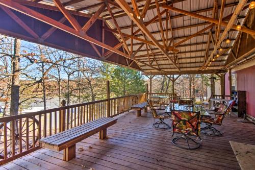 Waterfront House with Private Dock on Lake Eufaula! - image 4
