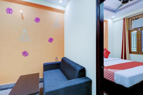 Hotel O Palace At Seventy Two Near Iskcon Temple Noida – Noida, DC
