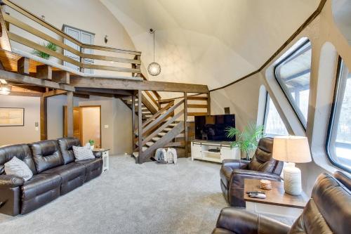 Wisconsin Vacation Rental 1 Mi to Road America! in Plymouth, USA