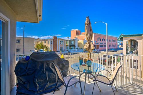 Newport Beach Vacation Rental - Short Walk to Pier in Newport Beach, USA