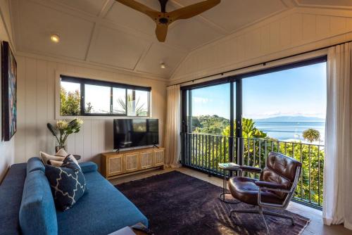Whare Iti photo 2