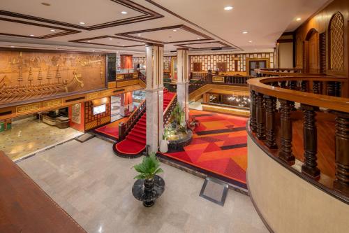 Alexander Hotel, Бангкок