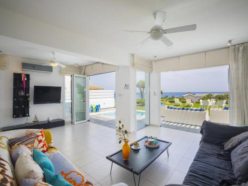 Foto - Protaras Seafront Villa Sirina Pearl