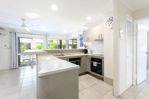 Superior Two-Bedroom Apartment image 7