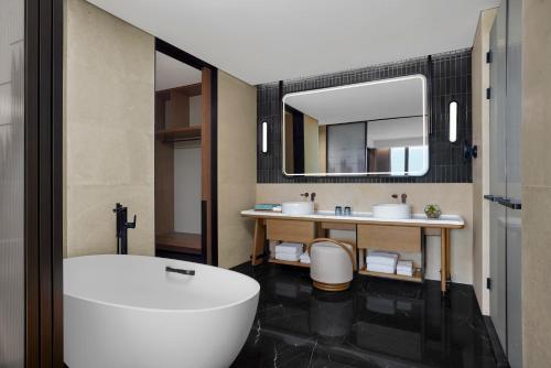 447267435 Nantong Marriott Hotel