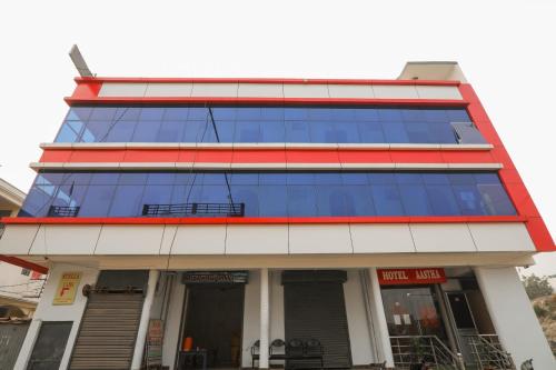 Entrance, Super Hotel O Aastha Near Chaudhary Charan Singh International Airport in Ashiyana