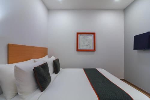 Townhouse Spruce Hotels Bellandur