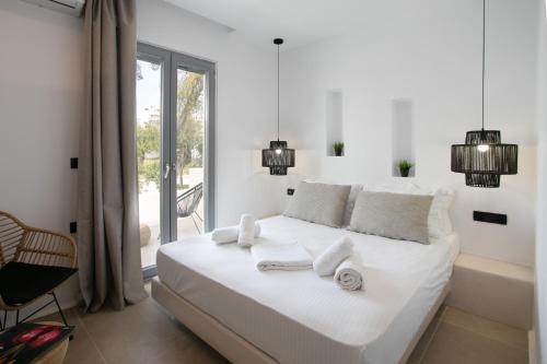 Naxos Green Village Hotel – Naxos City, UT
