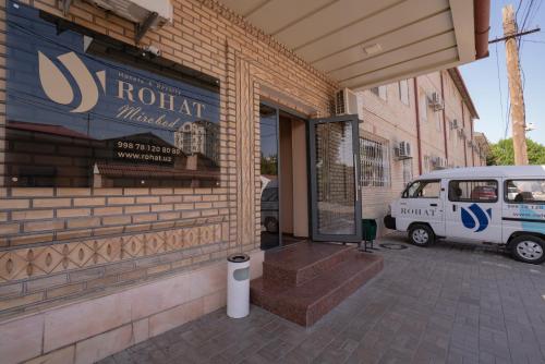 Rohat Mirobod