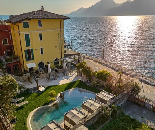 Lake Front Hotel Brenzone in 37010 Brenzone sul Garda