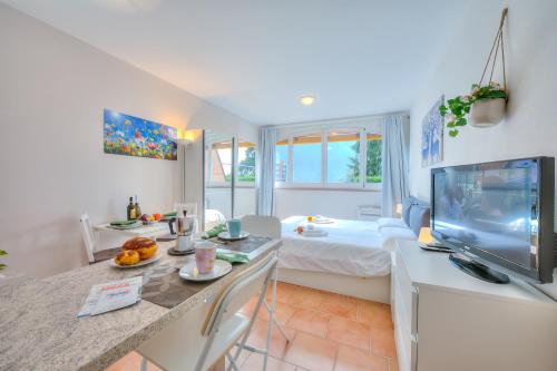 Oprema, Cortivo Apartments in Gandria