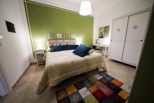 Standard Double Room image 10