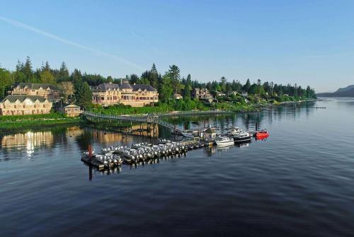 Painter's Lodge, Trademark Collection by Wyndham - Accommodation - Campbell River