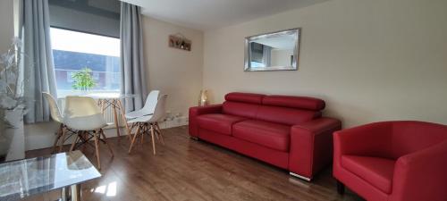 Marmaduke Apartments - Entire Apartment Close to City Centre