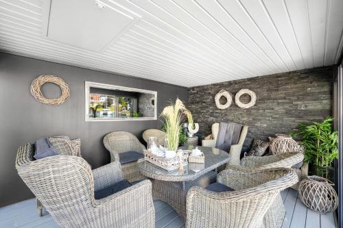 Létesítmények, Luxurious Boathouse with Private Dock in the Best Location in Arendal in Arendal