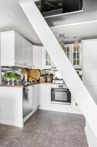 Konyha, Luxurious Boathouse with Private Dock in the Best Location in Arendal in Arendal