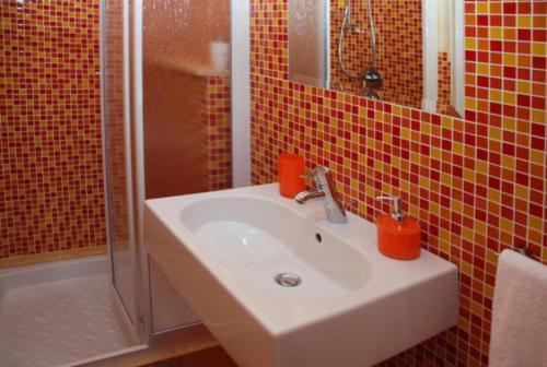 B&B Angolo Arancio – San Vito Lo Capo, CA