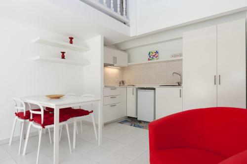 Apartment with Garden View image 6