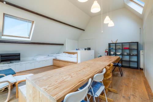 Charm aan zee - loftstudio met privé terras