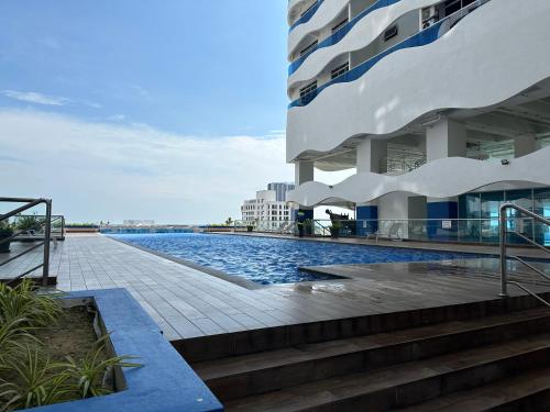 Family Duplex Penthouse 3 Bedroom The Wave Residence 9pax